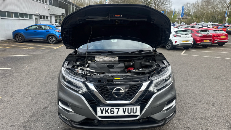 Nissan Qashqai 1.5 dCi Tekna 5dr Diesel Hatchback